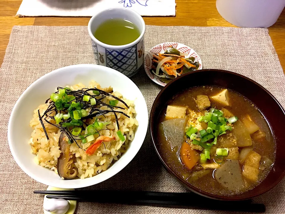 Snapdishの料理写真:ほっこり蟹づくし定食
 #正月料理  #節約料理|morimi32さん