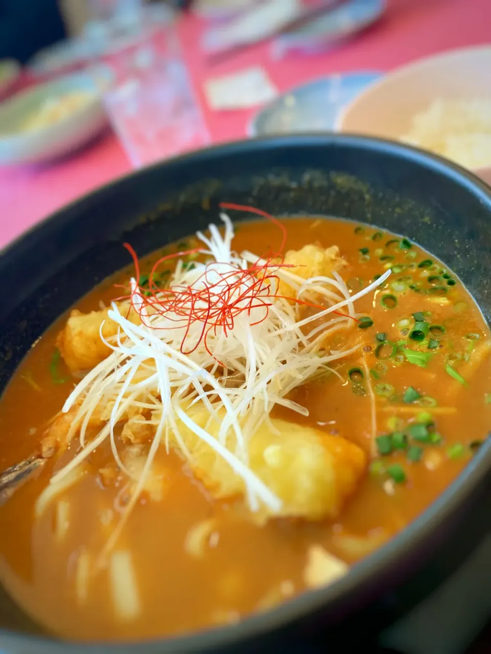 ゴルフ飯　カレーうどん|寺尾真次さん