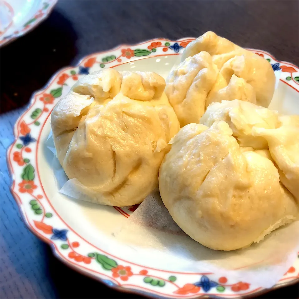 おせちの残りで角煮饅|モスグリーンさん