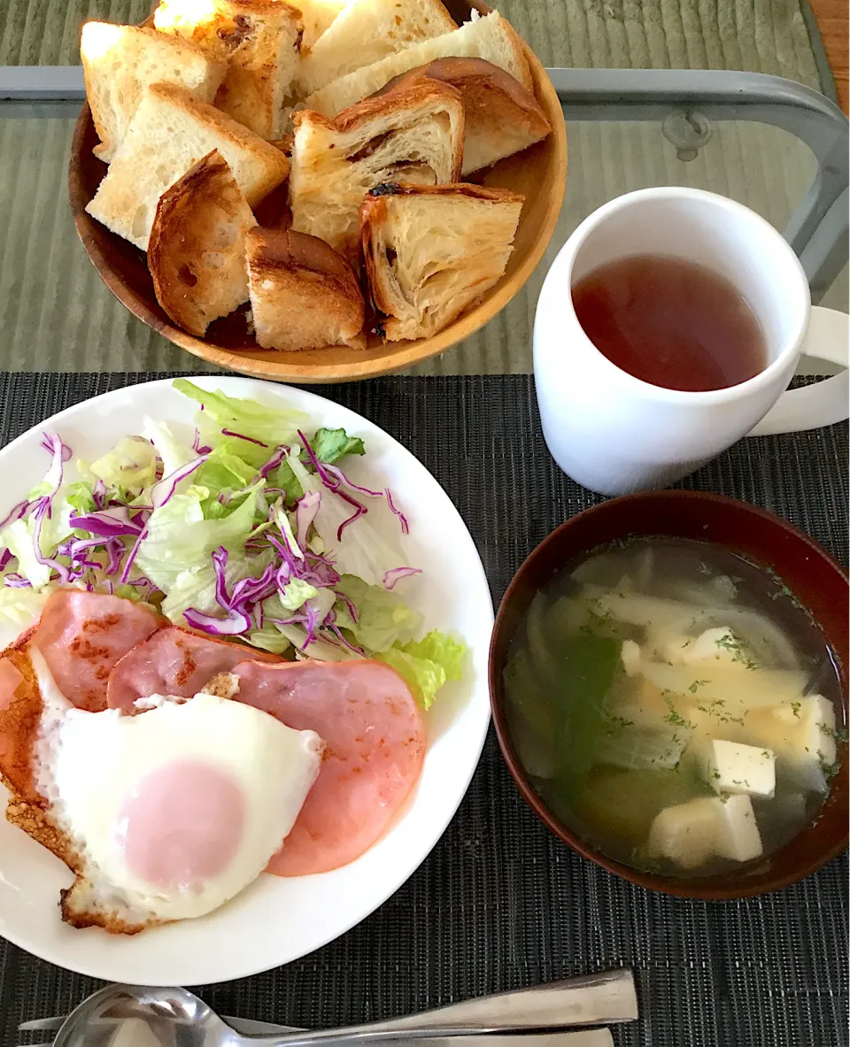 2020年１月３日　男前美容師の手作り朝ごはん　久しぶりの洋食朝ごはん∠( `°∀°)／|Booパパさん