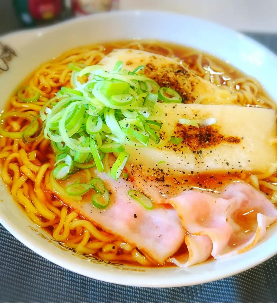 餅入り醤油ラーメン|ポコさん