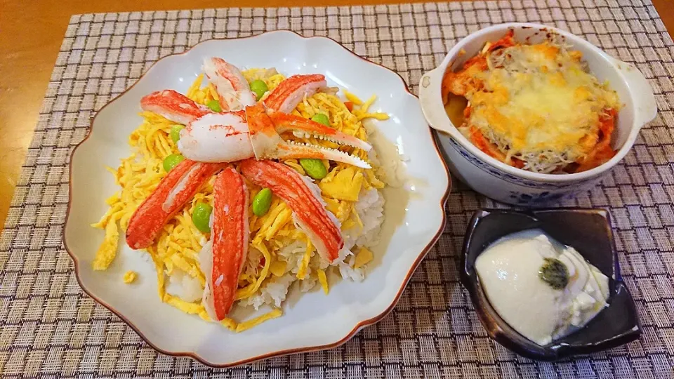 ☆カニちらし寿司
☆生揚げキムチしらすチーズ焼き
☆おぼろ豆腐🍺|chikakoさん