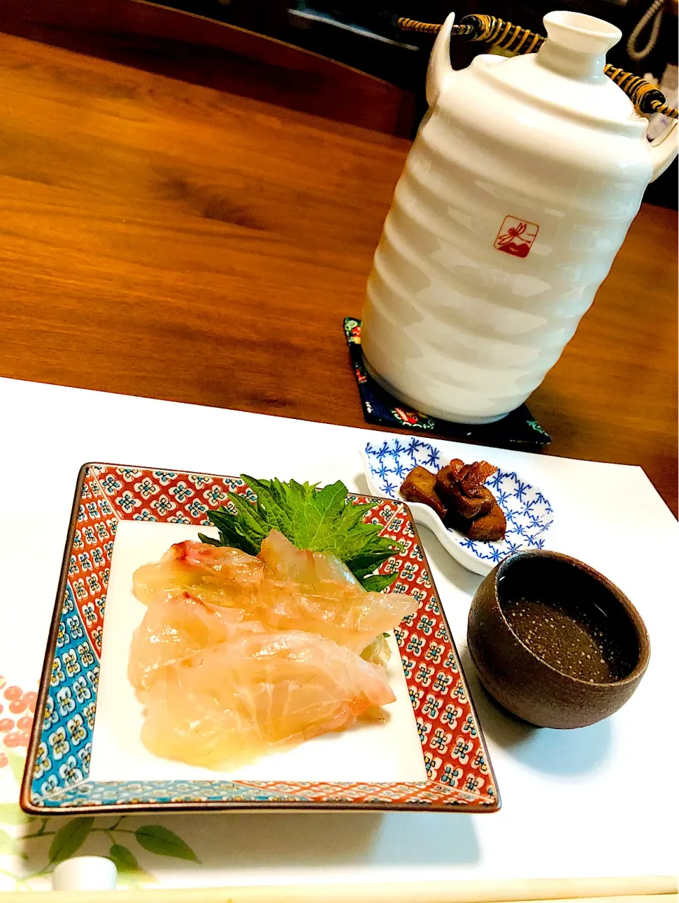 Snapdishの料理写真:鯛の昆布〆と鮪の佃煮|Norikoさん