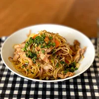 お昼ご飯の焼きそば|照葉村の釣り人さん