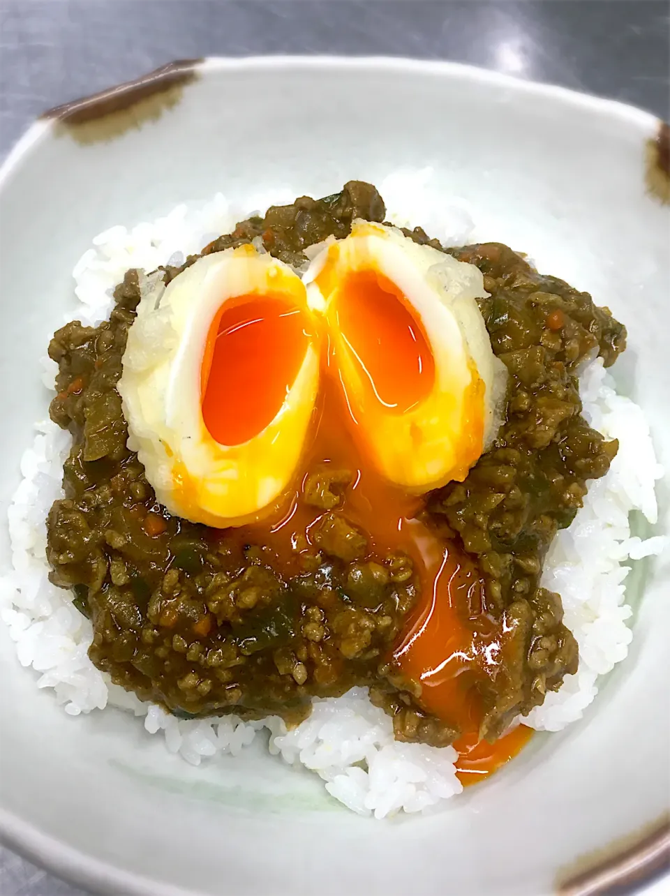 天ぷら屋のキーマカレー|内気なjohnnyさん