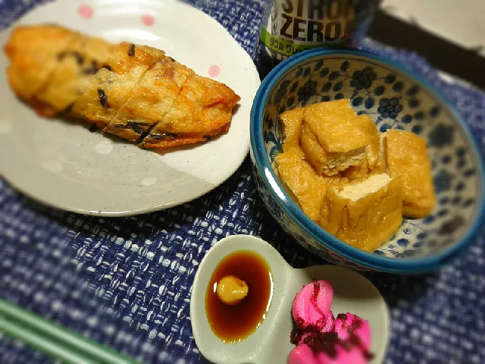 ★小料理屋 ちえこ お品書き★
☆海鮮さつま揚げ(カラシ醤油)
☆栃尾油揚げの煮物
☆紫蘇にんにく(京都物産展で購入)
☆strongzeroﾀﾞﾌﾞﾙｸﾞﾚﾌﾙ|☆Chieco☆さん