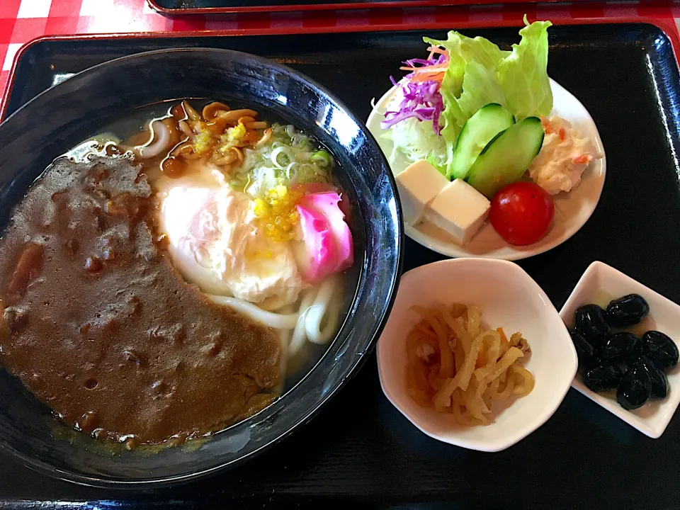 本日の賄い(1/3 月見カレーうどんナメコ入り❤)|かぴかぴさん