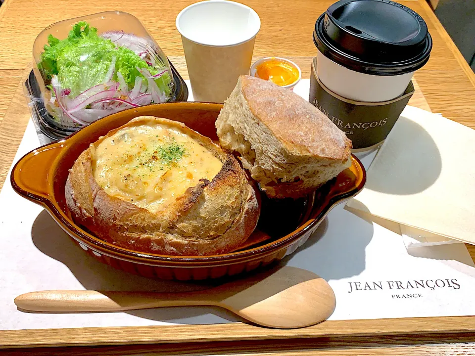 ジャン・フランソワのスープパン・サラダドリンクセット🥖🥗☕️|yumyum😋さん