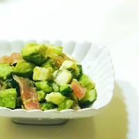 ゴルゴンゾーラドルチェとアボカド生ハムのサラダ^ ^