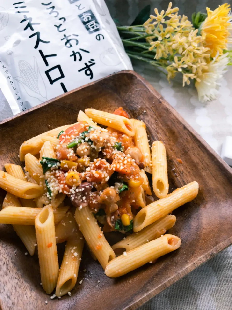 ごろっとおかずミネストローネをアレンジ(⁎˃ᴗ˂⁎)🍅🥕🌽🍄|めぐぐさん