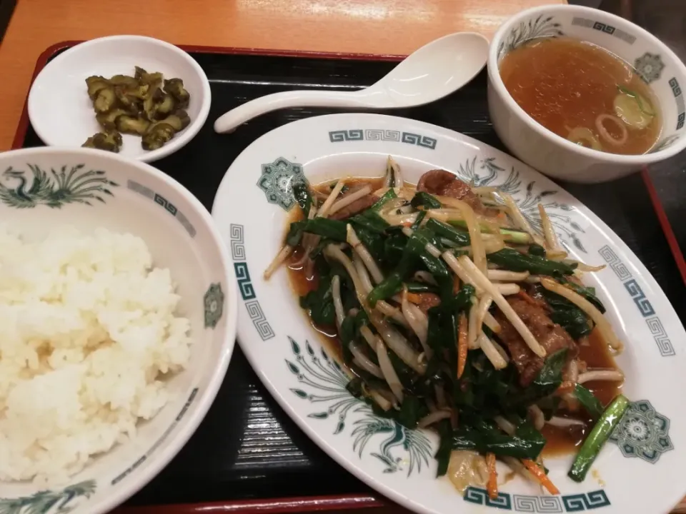 '20 1/7
日高屋食べちゃったニラレバ定食😅|たえさん