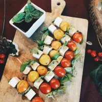 Snapdishの料理写真:Caprese Skewers|'Julié Annさん