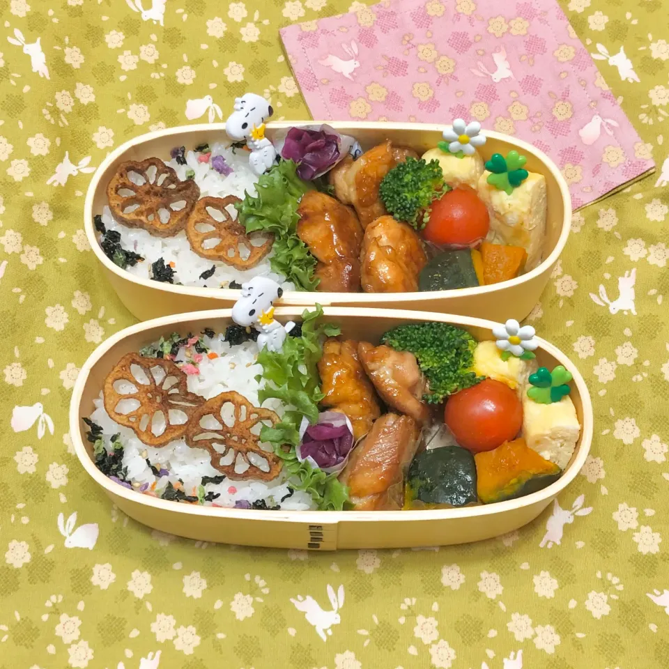 鶏モモ照り焼き☘の双子ちゃんお弁当💙❤️ 1/9木|sweet homeさん