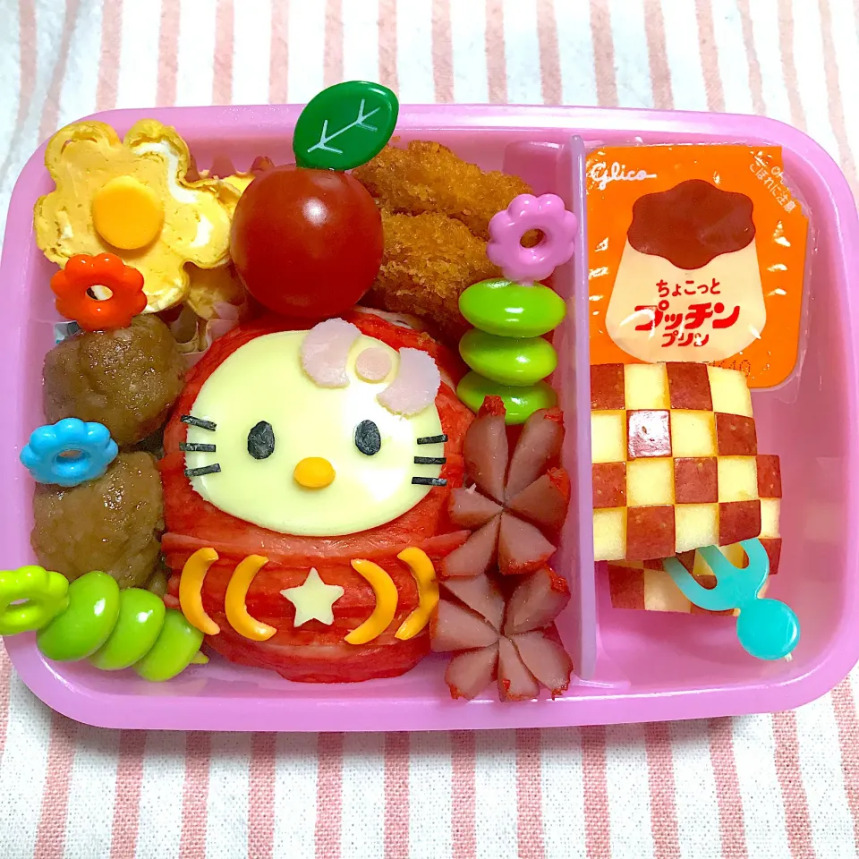 だるまキティ弁当🍙|＊C＊さん