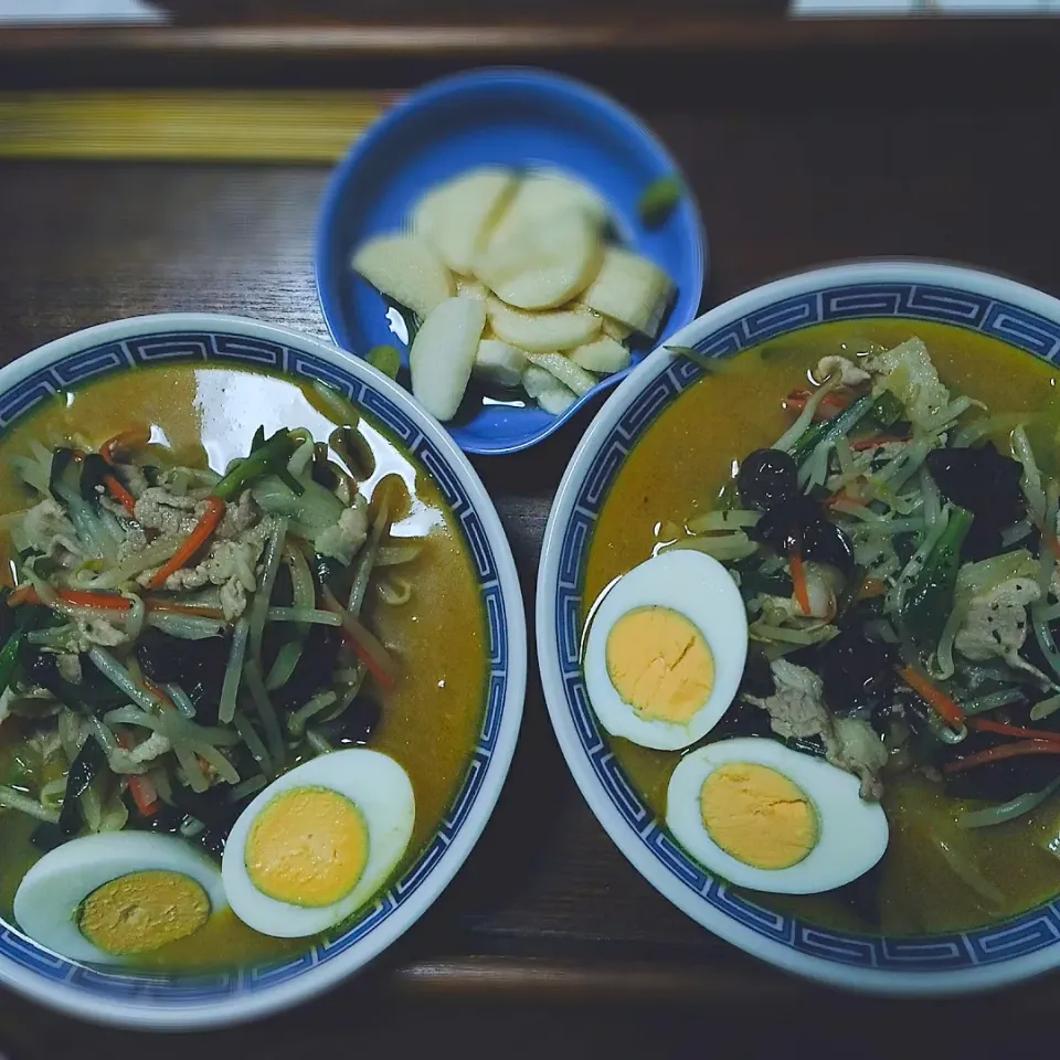 Snapdishの料理写真:味噌ラーメン|akkoさん