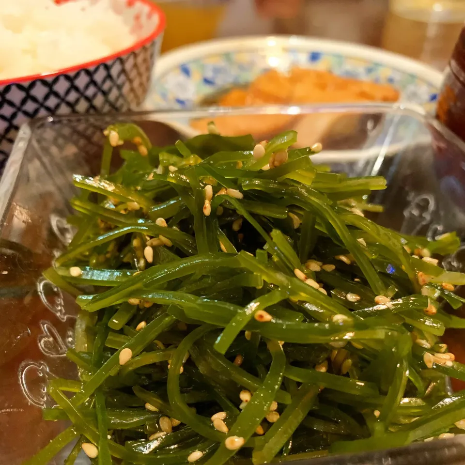 茎わかめのナムル風和え🥙|みっこちゃんさん