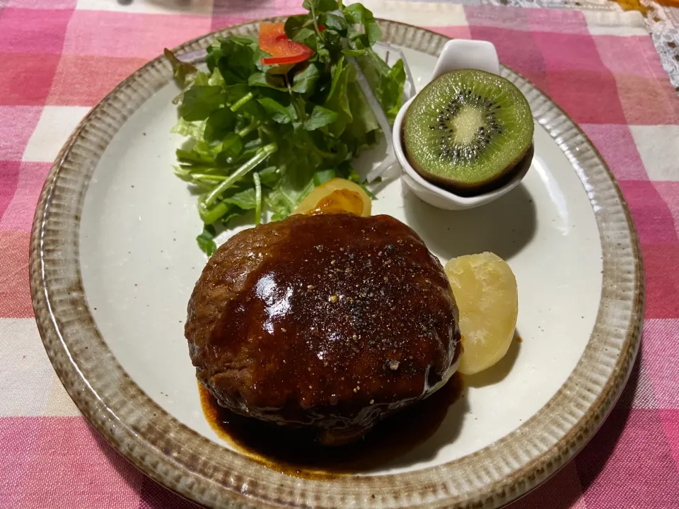 ハンバーグステーキ|ハルのただ飯さん