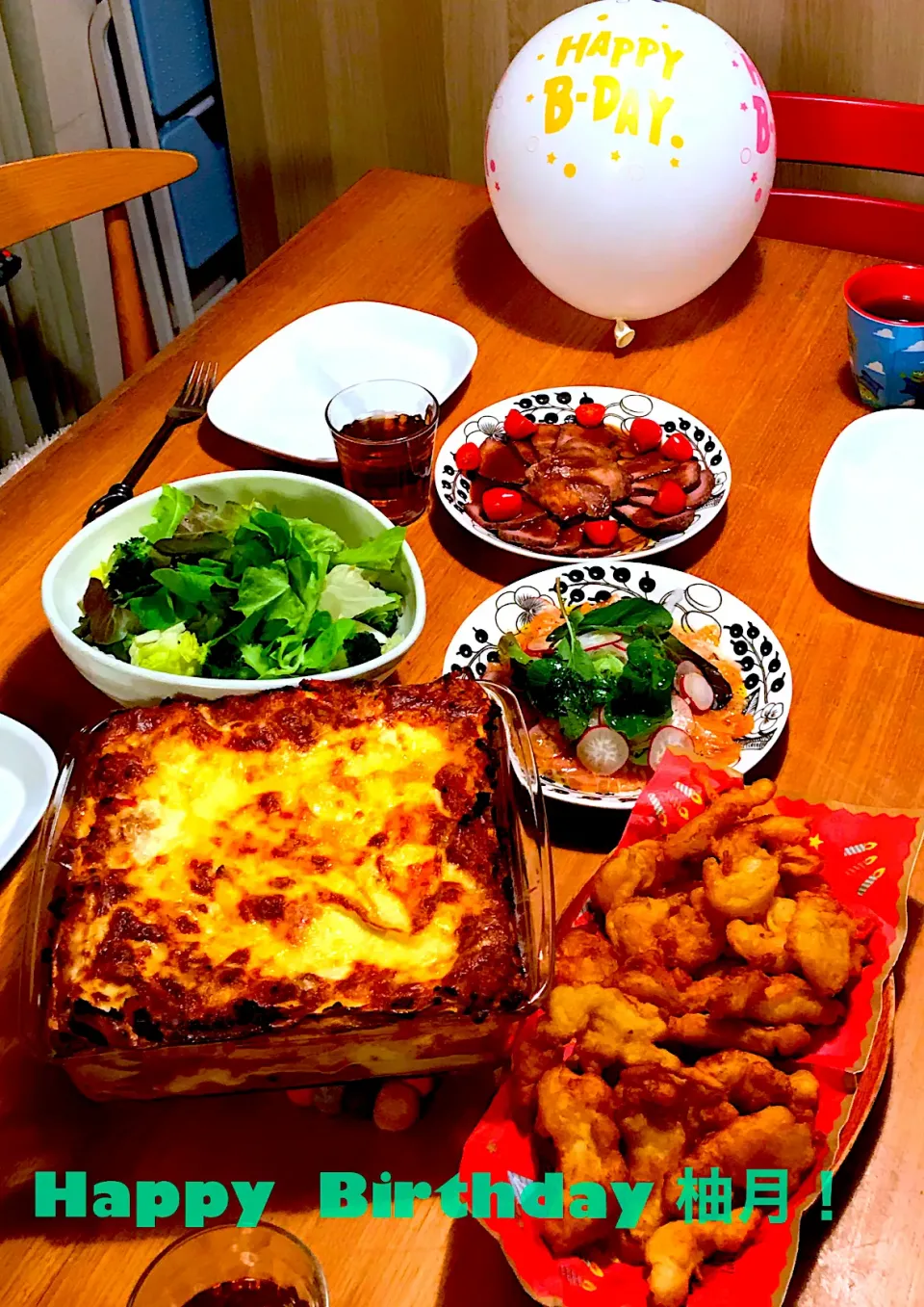 子供のBirthday ご飯🎈|まどさん