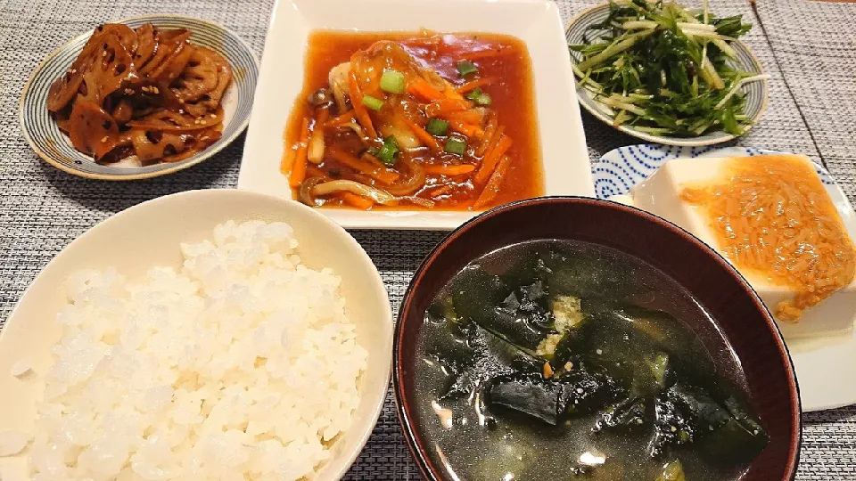 Snapdishの料理写真:🐟タラの野菜あんかけソテー|くみけるさん