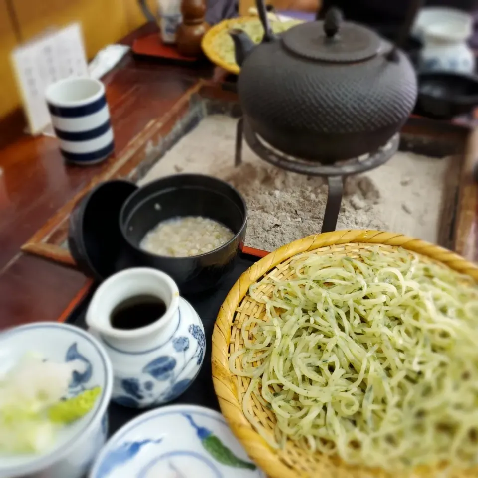 Snapdishの料理写真:手打ちそば寿徳庵
七草若葉切り|みるくここあさん