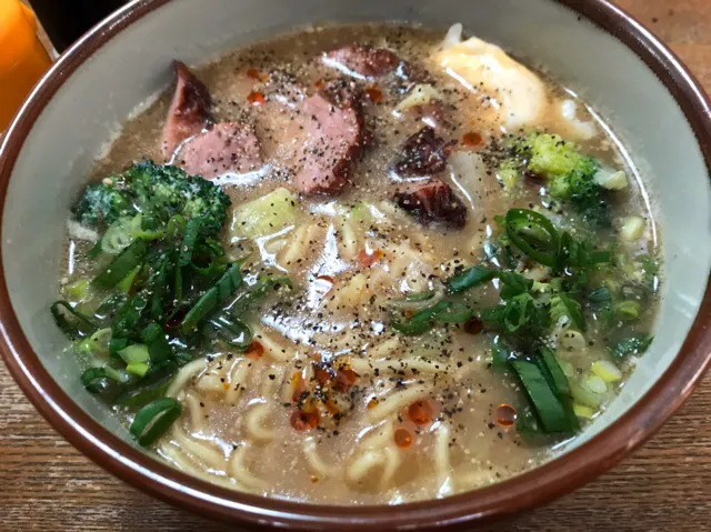 マルちゃん正麺🍜、豚骨醤油味❗️ ԅ(*´﹃｀*ԅ)✨|サソリさん