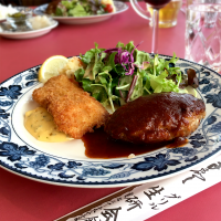 ハンバーグと魚フライ🍴#七海のレトロ食堂探訪