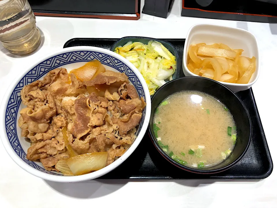 ねぎだく牛丼[並]+お新香味噌汁セット|しのぶさん