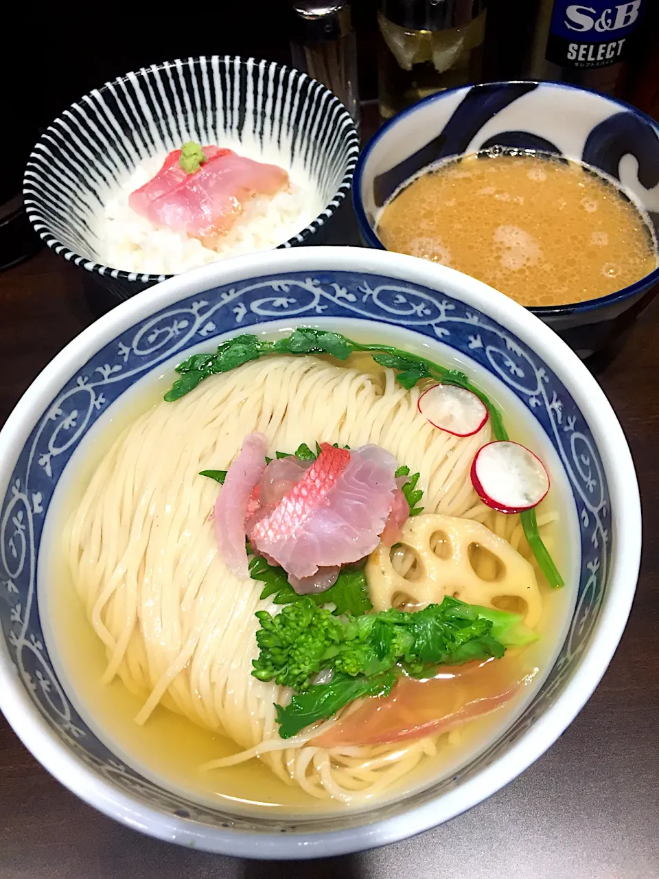 Snapdishの料理写真:限定 キンメ鯛のつけそば@寿製麺 中華そば よしかわ（西台）|Kazuya Miyukiさん