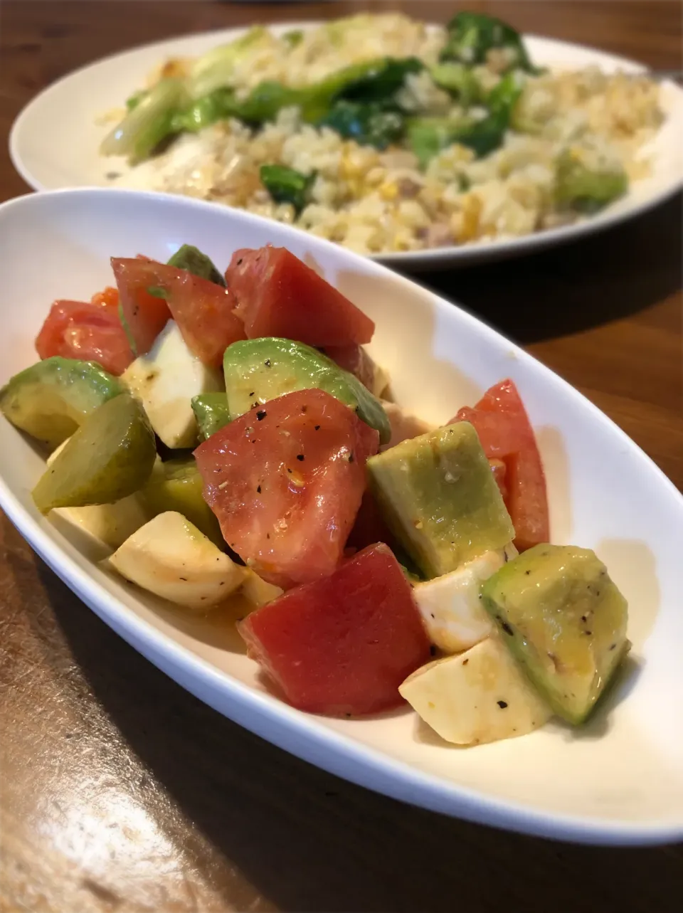 1/11の夕食　カプレーゼと炒飯|yoneさん