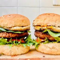 Snapdishの料理写真:Beyond Meat Vegetarian Burgers.|Sergio Lacuevaさん