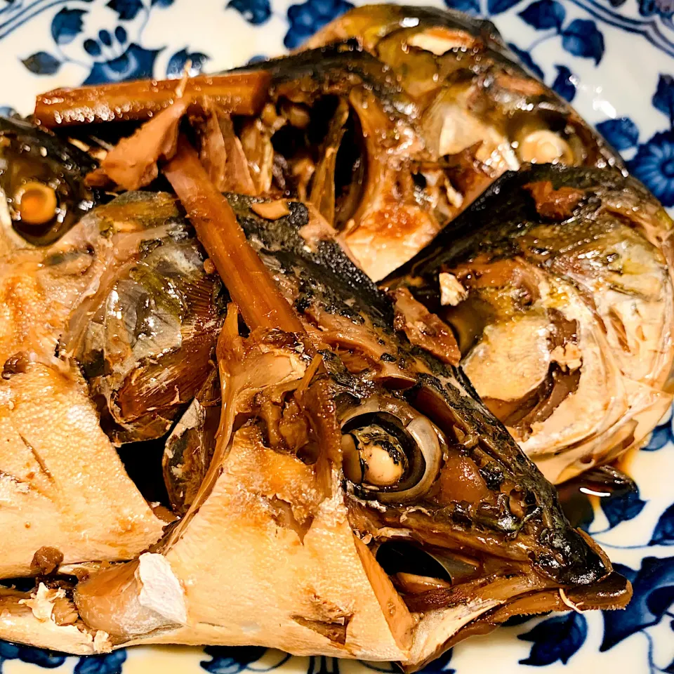 あら煮　魚のあら🐟骨がいっぱいだけど美味しい。|いちごさん