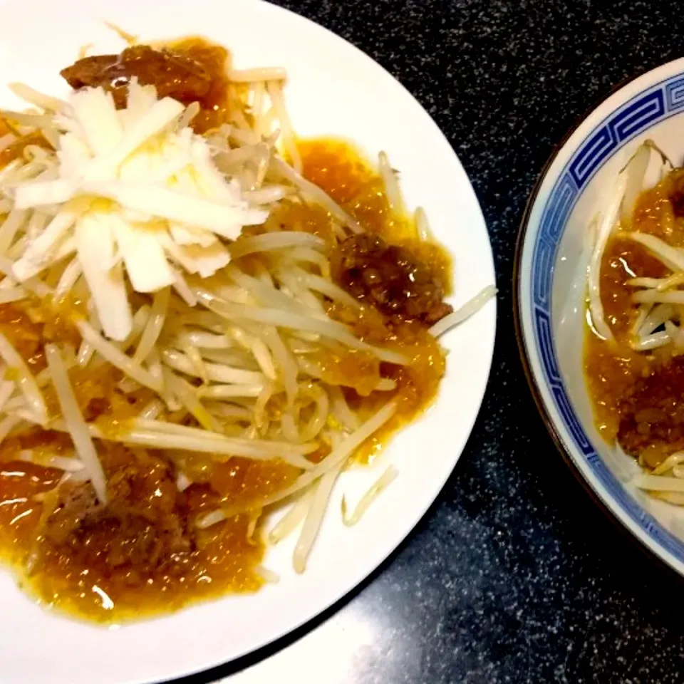 🥗もやし🌱と牛タン🐮のたまねぎドレッシングサラダ🥗|内藤ひろみさん