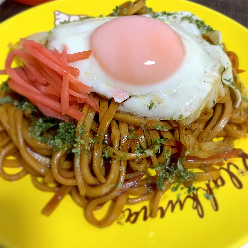 Snapdishの料理写真:沖縄そば麺de焼きそば|yosshiiii〜さん