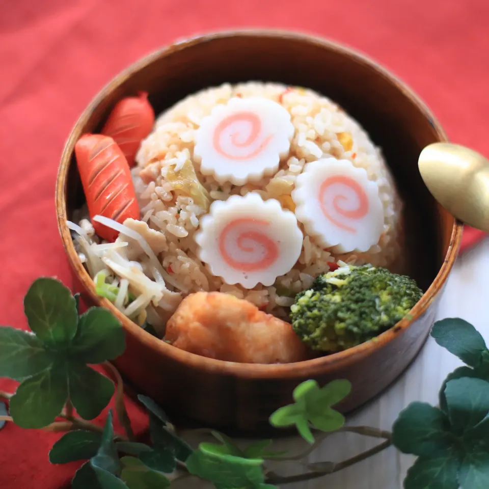 自家製焼豚ゴロゴロ💕炒飯弁当|ゆいか＊さくママさん