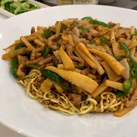 のっちゃんさんの青椒肉絲で餡掛け焼きそば