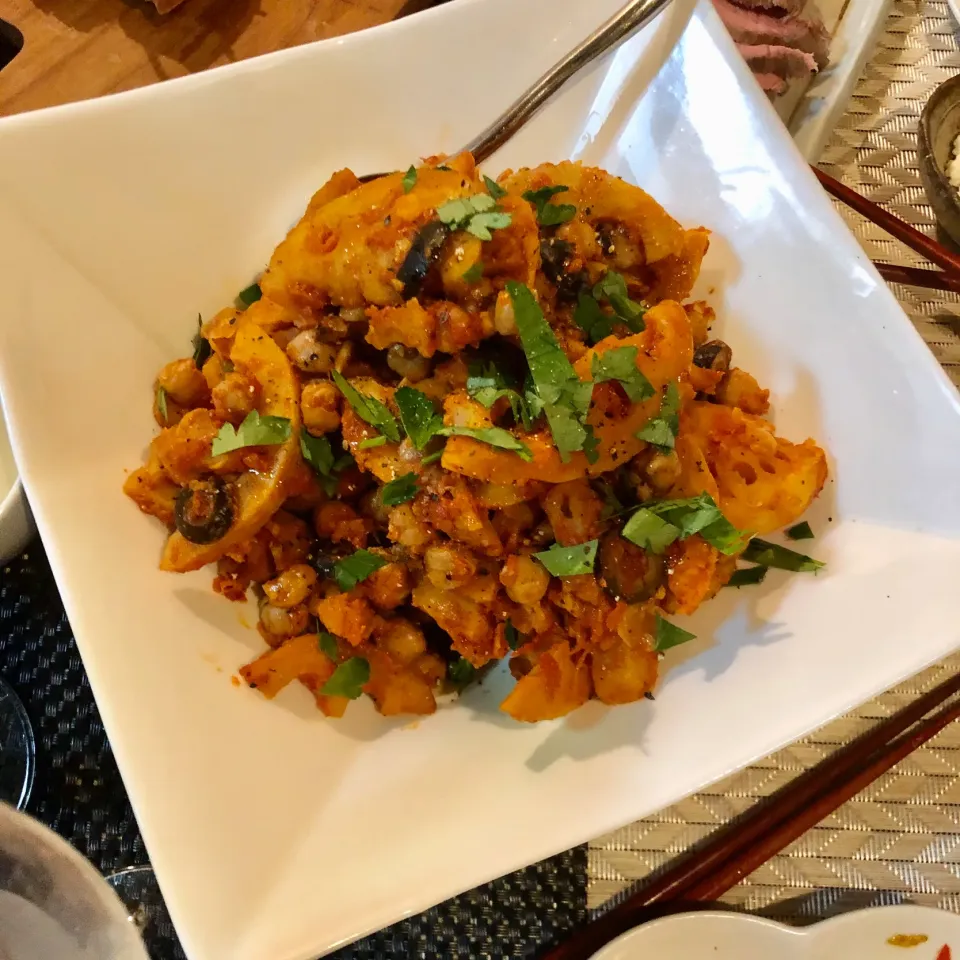 蓮根とひよこ豆のアラビアータ　　　　　Lotus root and chickpea arabianta|マユマユさん