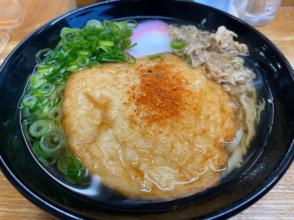 Snapdishの料理写真:カシワうどん丸天乗せ🍜🐔|にゃあ（芸名）さん