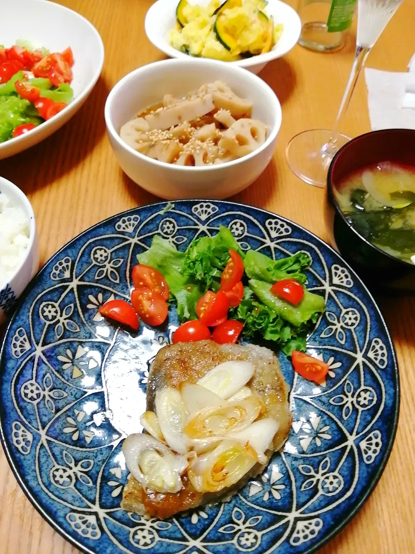 焼きカレイ葱のせ レンコンの煮物 かぼちゃポテトサラダ|いちみさん