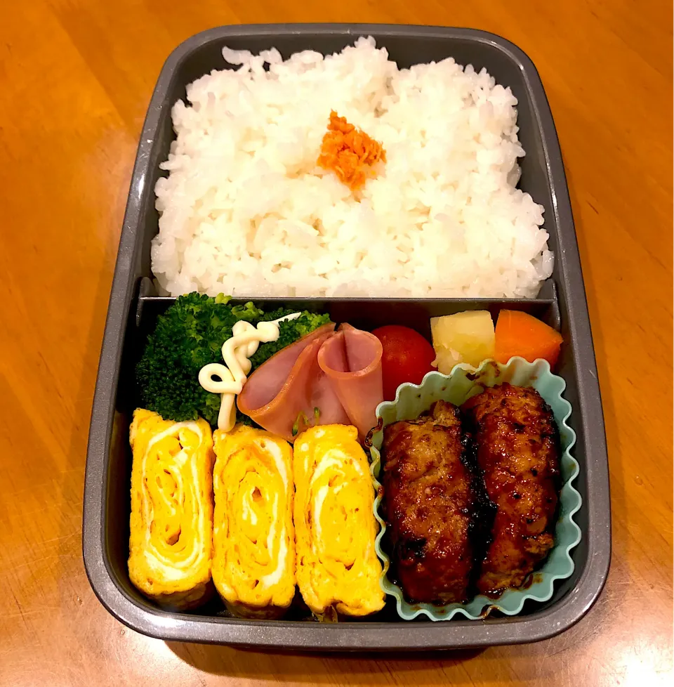 Snapdishの料理写真:ハンバーグ弁当|ちあきさん