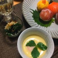 茶碗蒸しとほうれん草の和物。