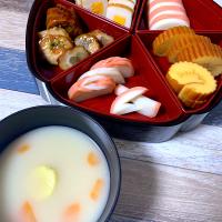 今頃お正月ご飯。