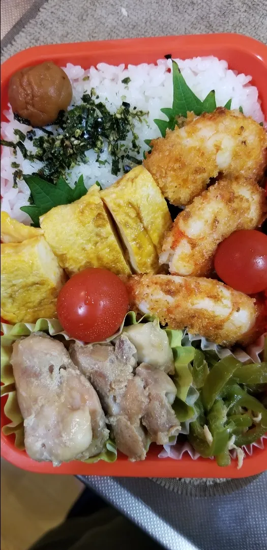 Snapdishの料理写真:エビフライ弁当|ひぐっちさん