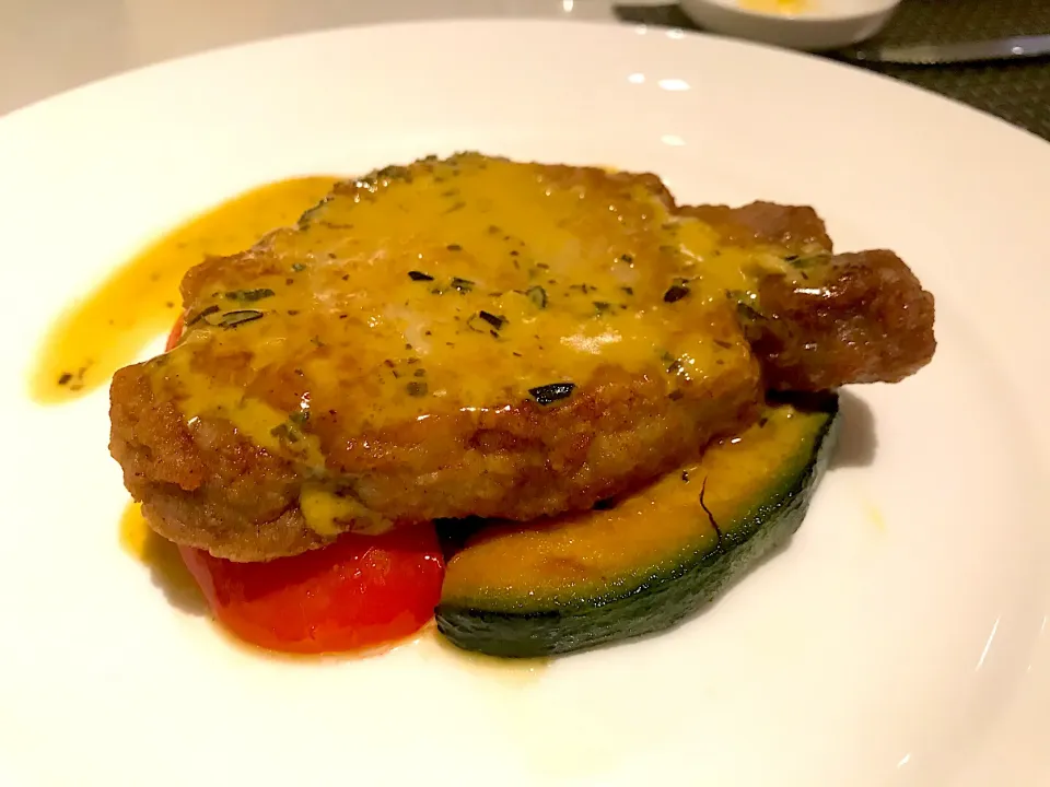 Parisian Hokkaido pork chop|Sky Blueさん