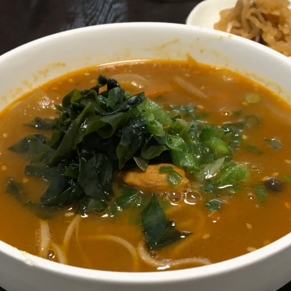 昼ごはん☀️☀️🔆断酒278日目                       カレー蕎麦。切り干し煮|ぽんたさん