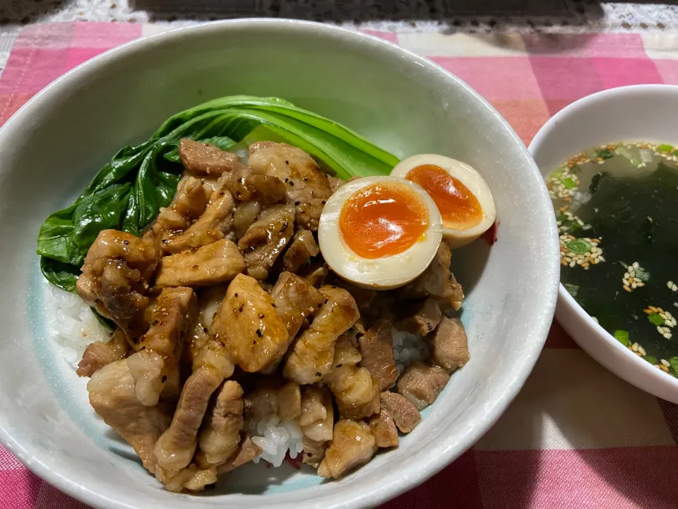 ルーロー飯丼|ハルのただ飯さん