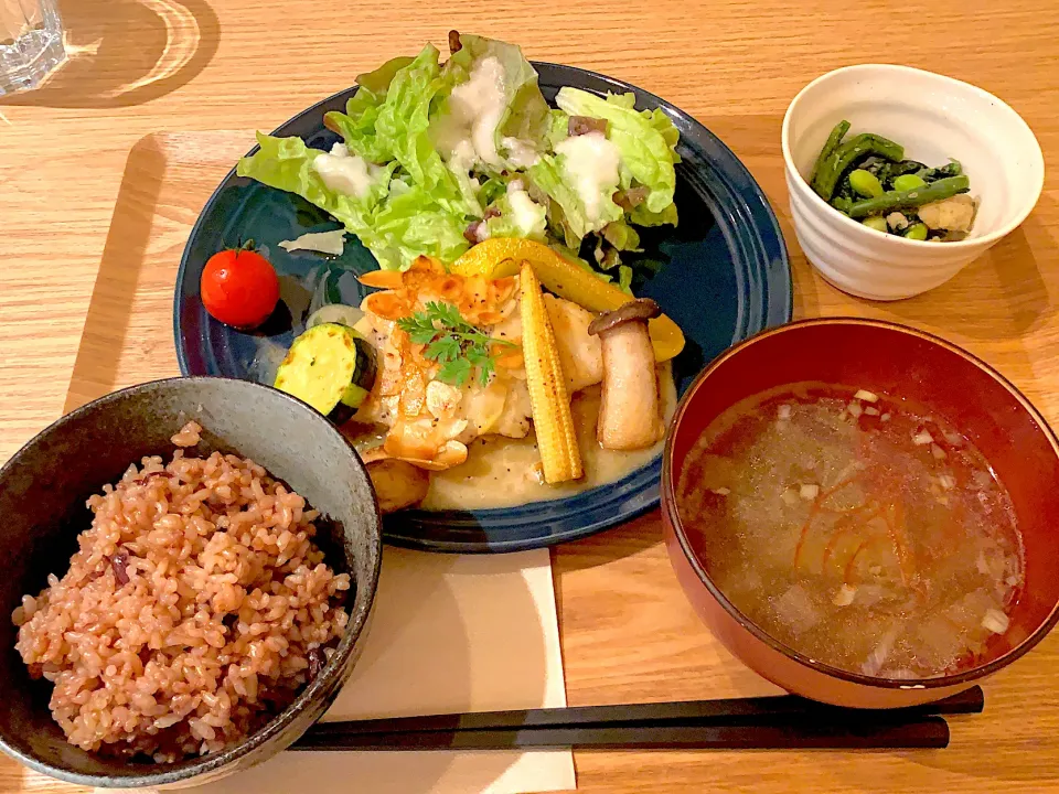 カジキマグロのアーモンドバターソテー|yumyum😋さん