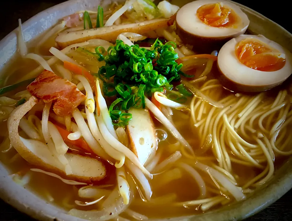 Snapdishの料理写真:チャンポン風ラーメン|mottomoさん