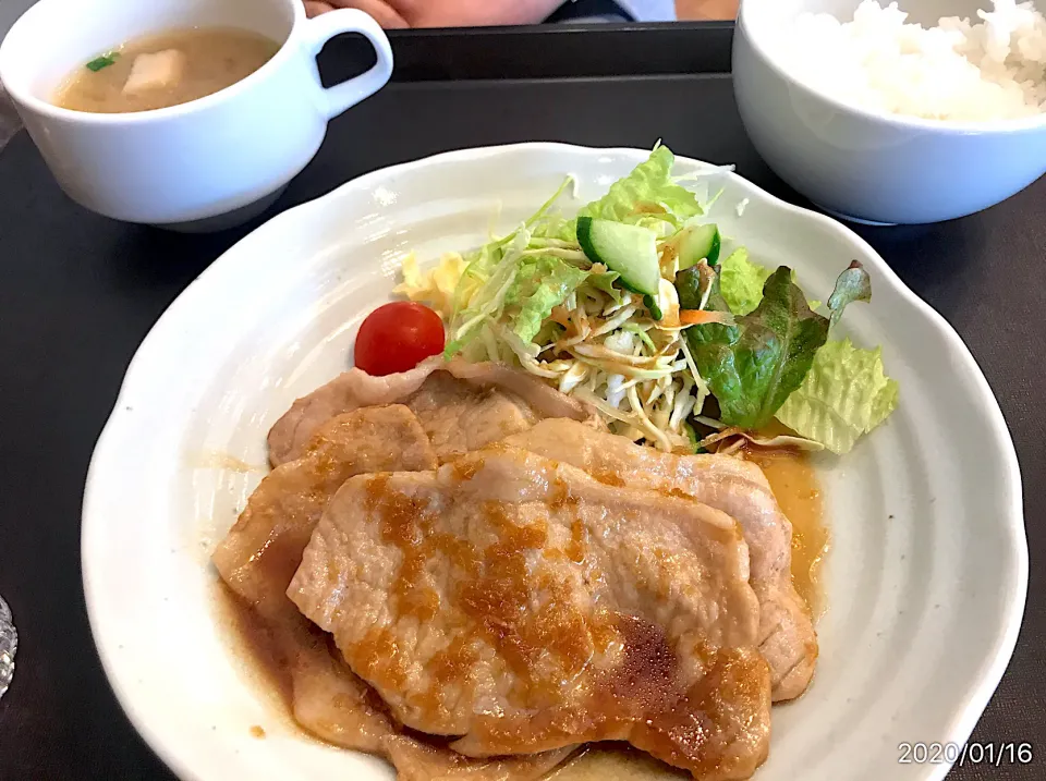 生姜焼き定食|コージ💫さん