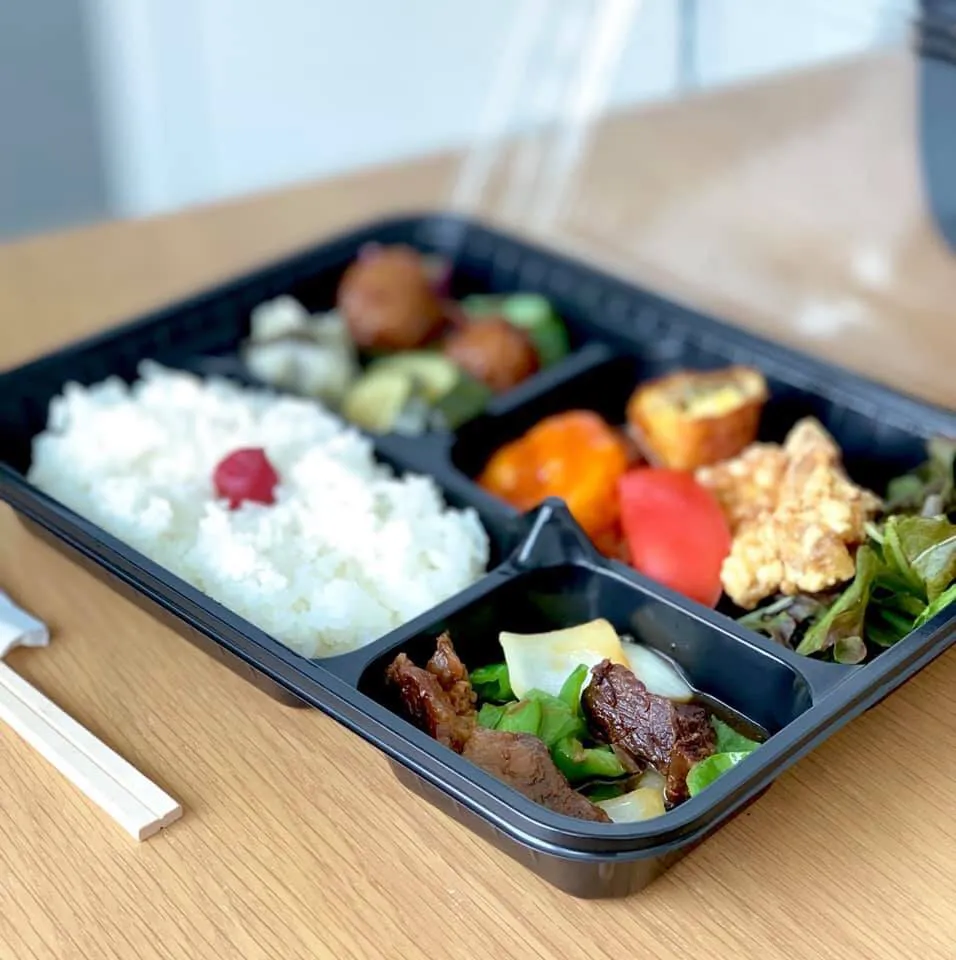 お任せスペシャル弁当。1000円(税込)|bontaさん