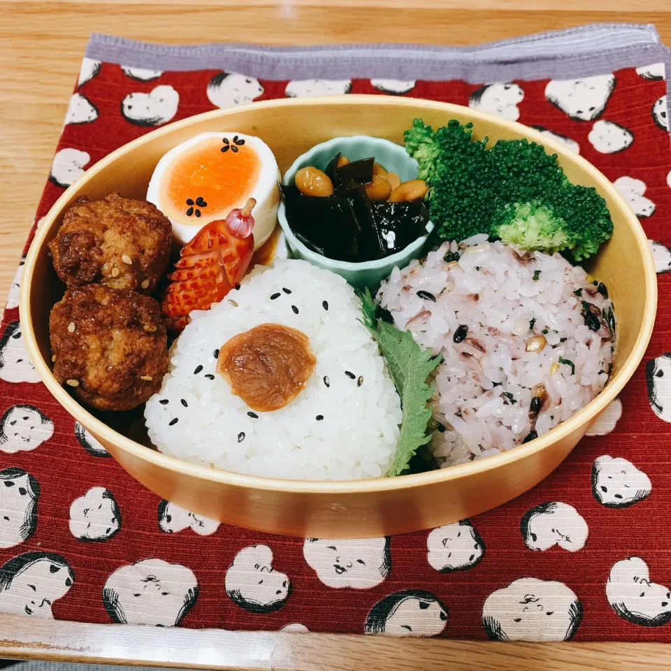 旦那のお弁当1 おにぎり弁当にしました^ ^|ヤマネコさん